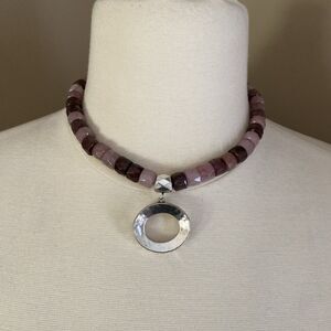 Chicos Pink Wine Multi Beaded Choker Statement Necklace Silver Round Pendant 16”